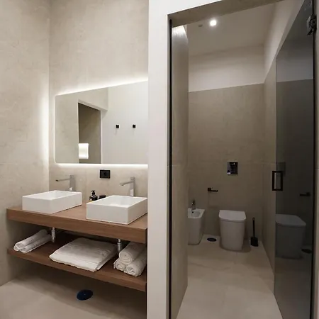 Myto Relais Konukevi Napoli